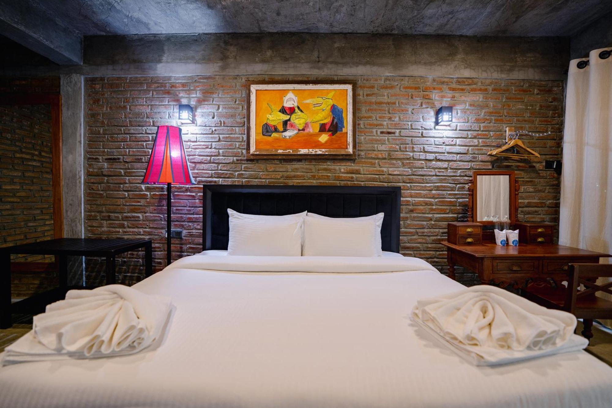Aayu Hanthana Boutique Hotel キャンディー エクステリア 写真