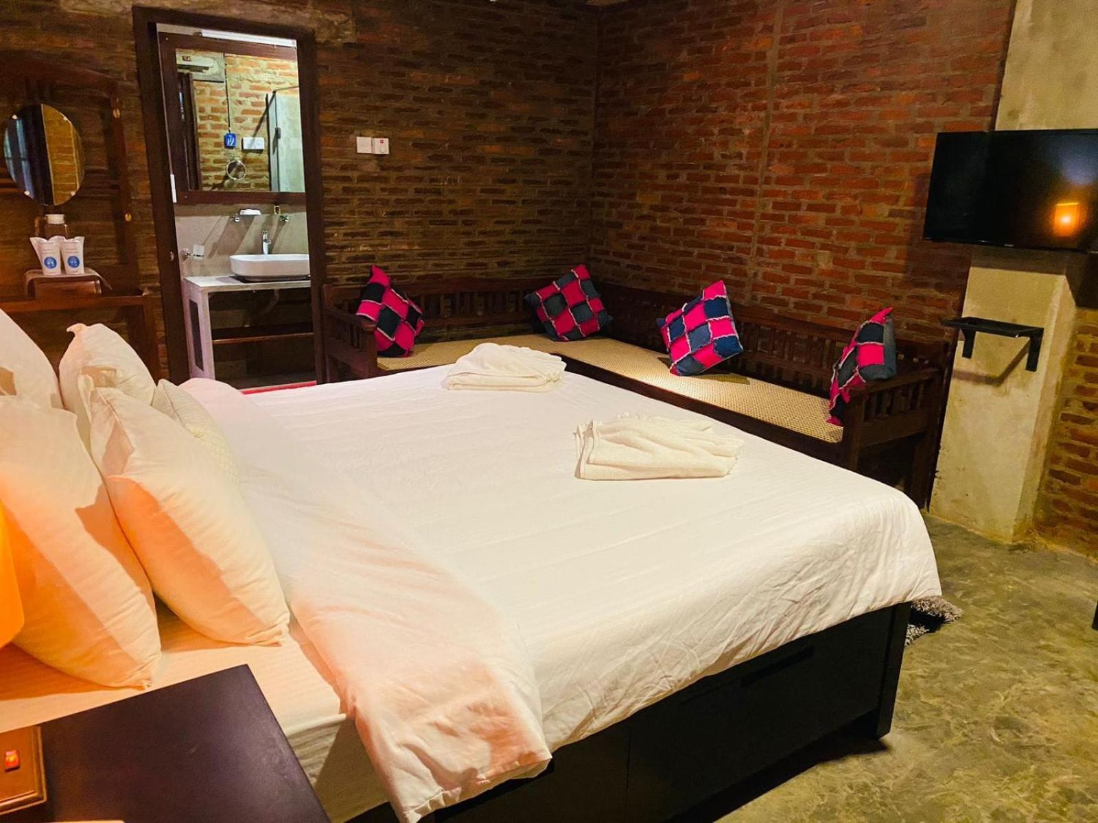 Aayu Hanthana Boutique Hotel キャンディー エクステリア 写真